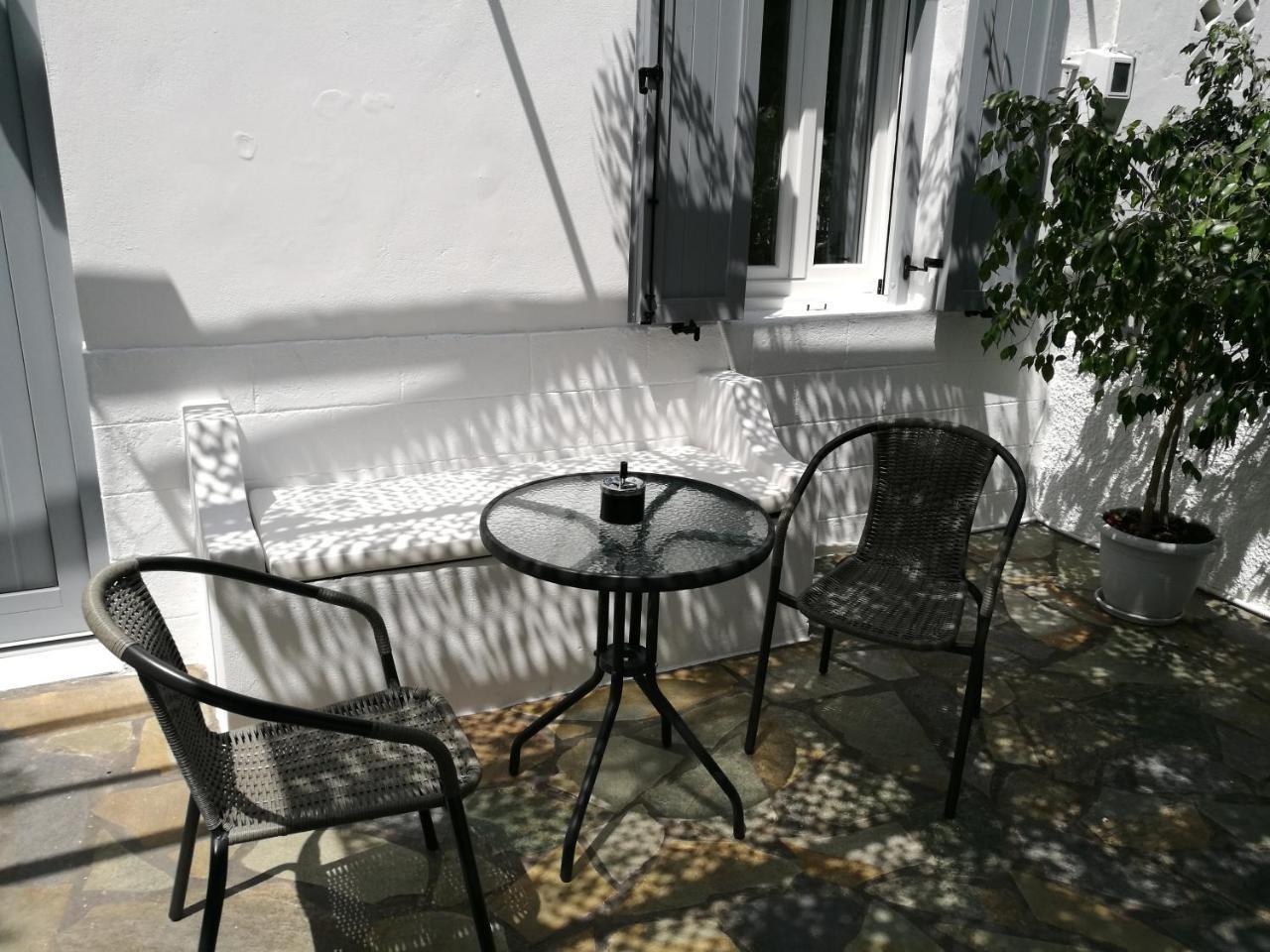 Gerania Milos Daire Adamantas  Dış mekan fotoğraf